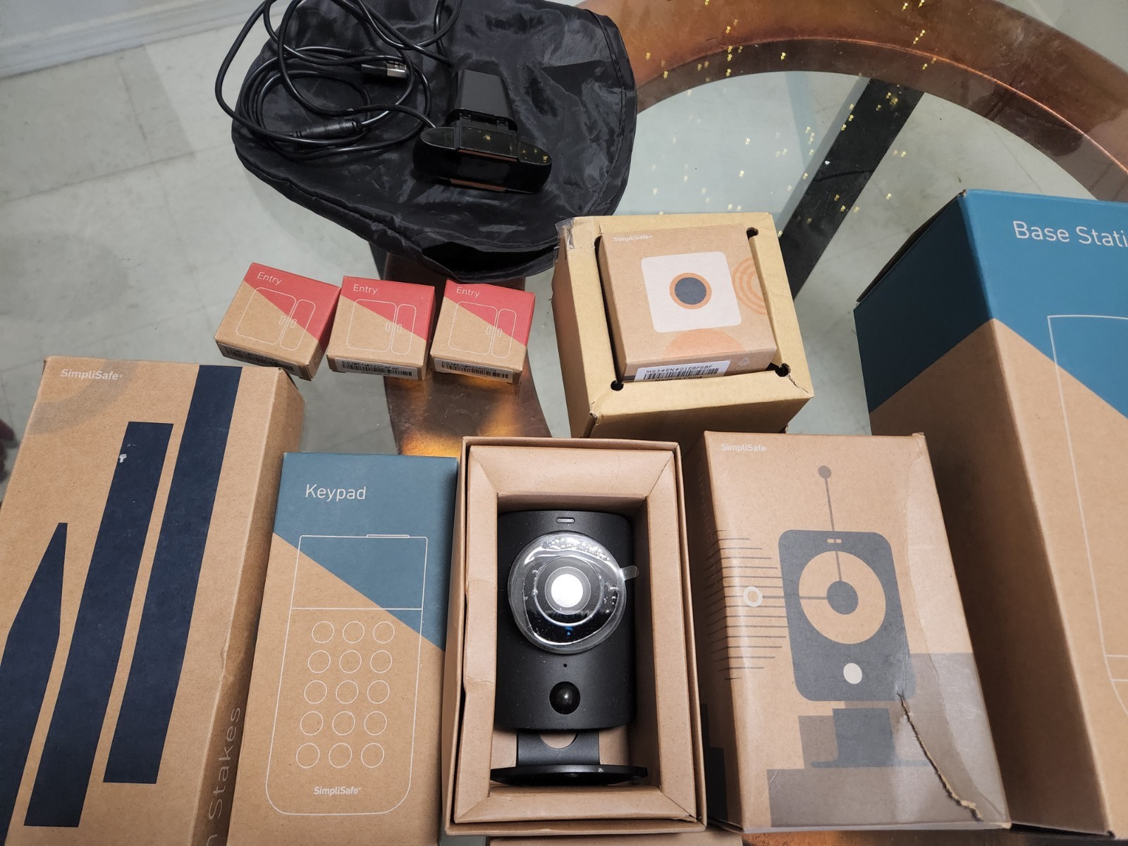 SimpliSafe Wireless Home Security System, Never Used Gen 3