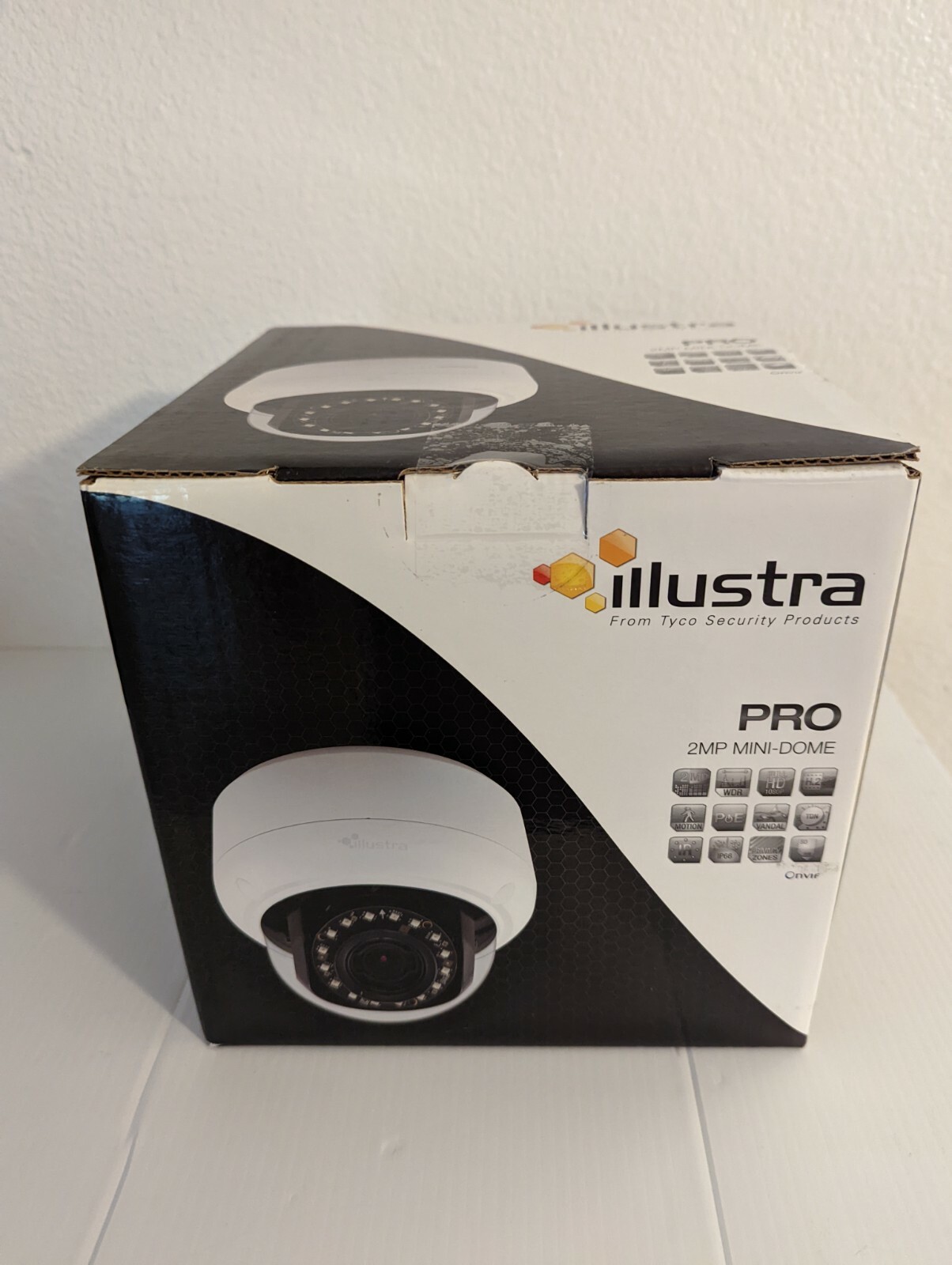 Illustra Pro 2 IPS02D2ISBIT 2MP IR Indoor Blk Mini-Dome Camera 3-9mm Smoked Lens