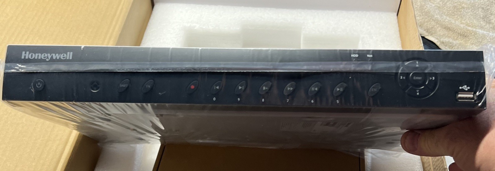 Honeywell HEN04123V Performance Series IP Embedded 4-CH NVR 2TB NEW