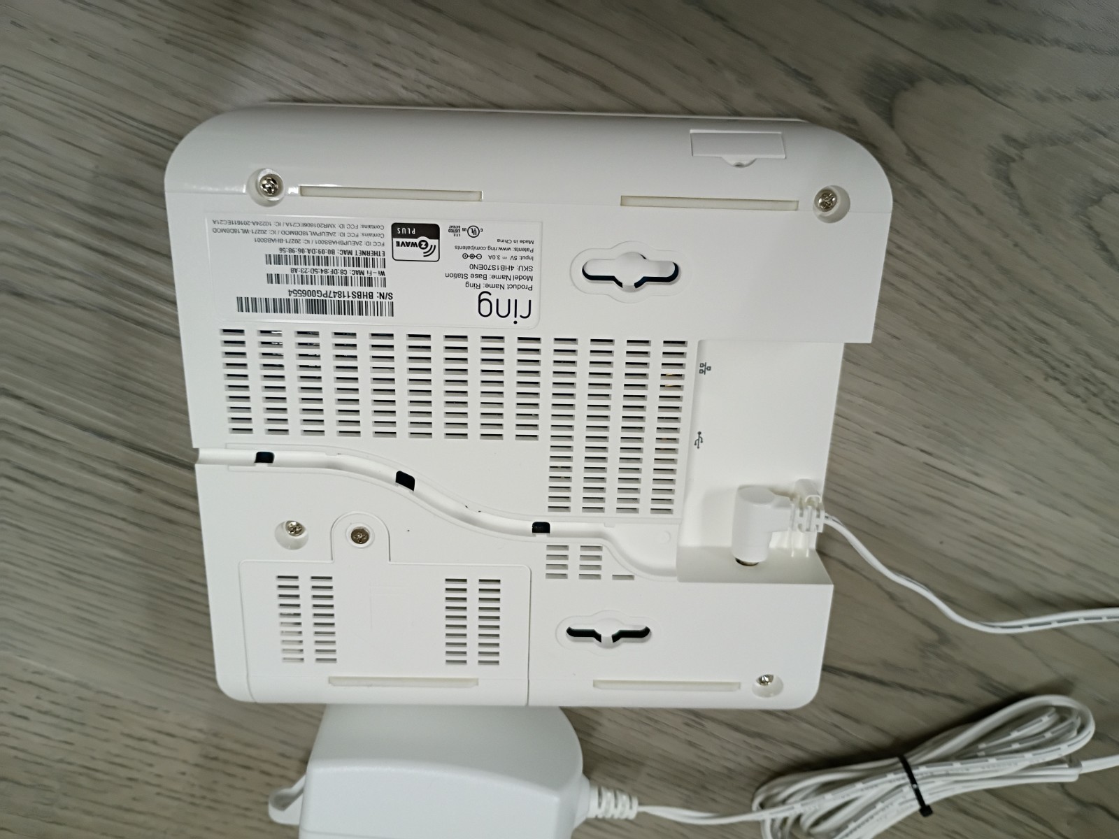 Ring Alarm Base Station -1st Gen- 4HB1S70EN0 w/ AC Adapter. Unknown Registration
