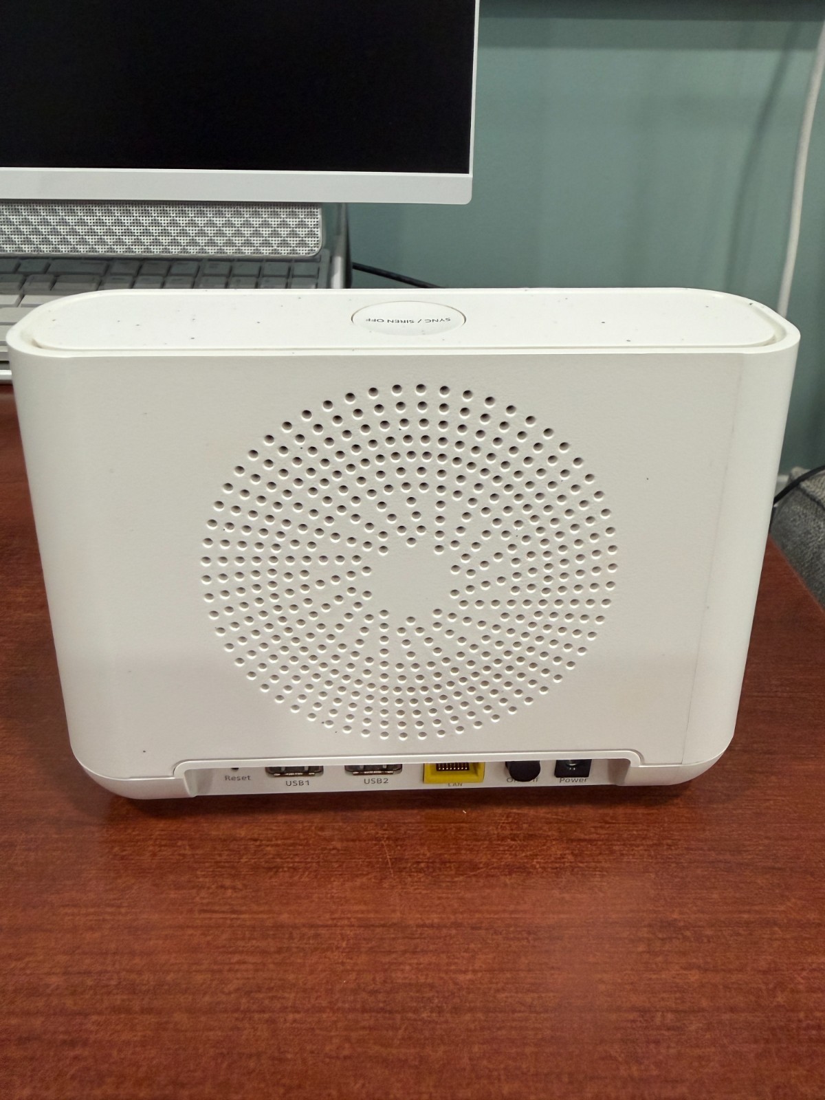 Netgear Arlo Pro Base Station VMB4000 Smart Home Hub Tested No Power Cord