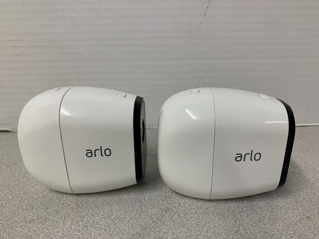 **NETGEAR Arlo Pro VMB4000 – Cameras, Base Station – Untested – READ