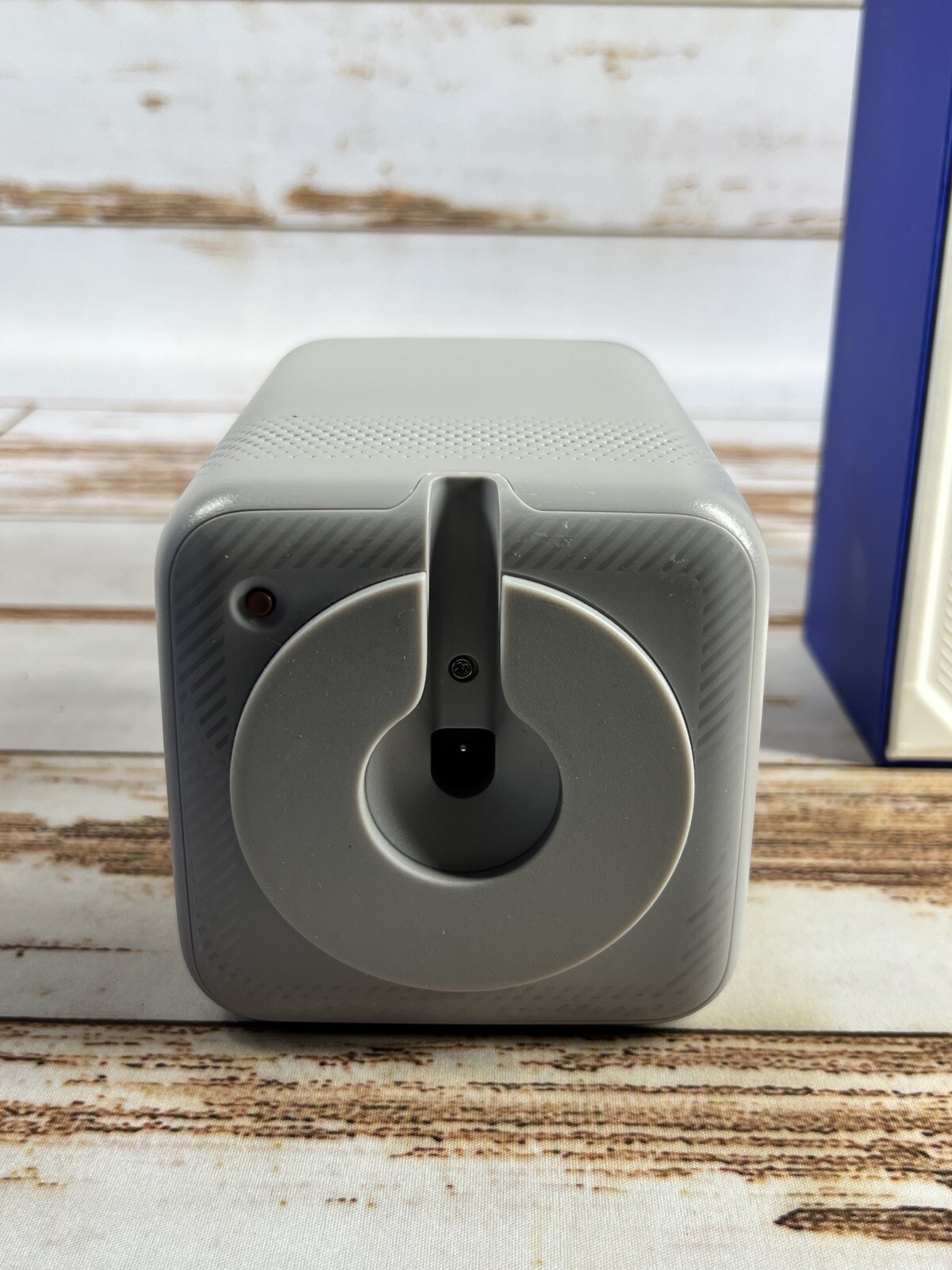 Blue by ADT Smart Home Hub Graphite S40LR0-01-PG