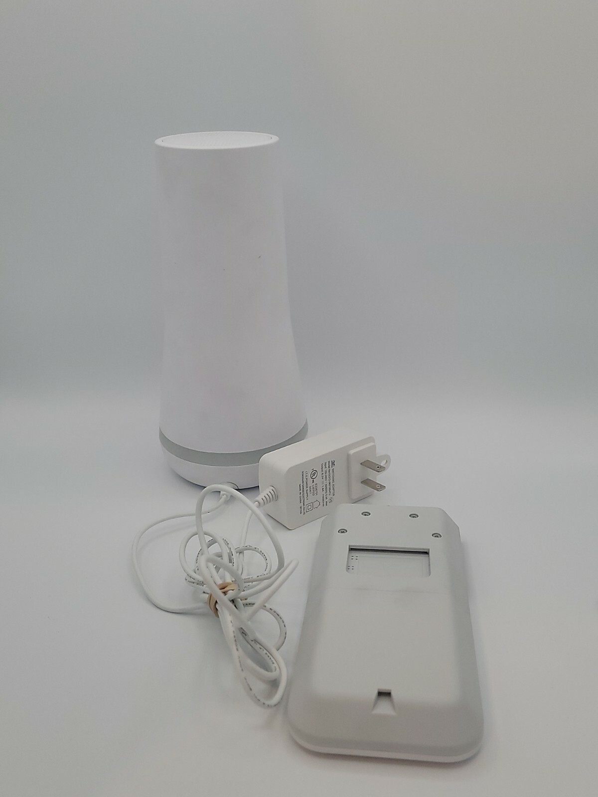 Simplisafe SSBS3- Base Station and Remote Only – Locked