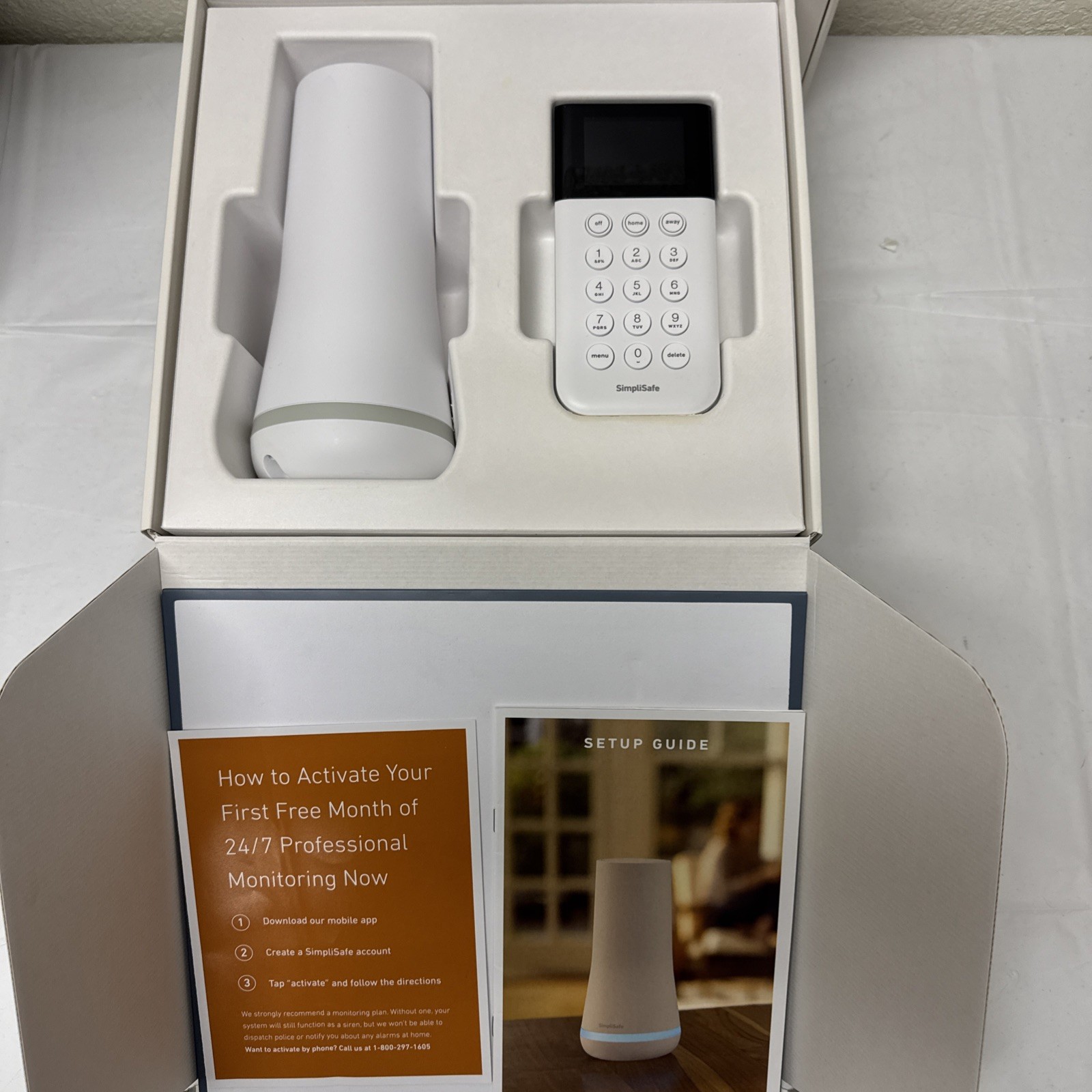 SimpliSafe 10-Piece DIY Home Security Kit with 1080p HD Security Camera HSK 101