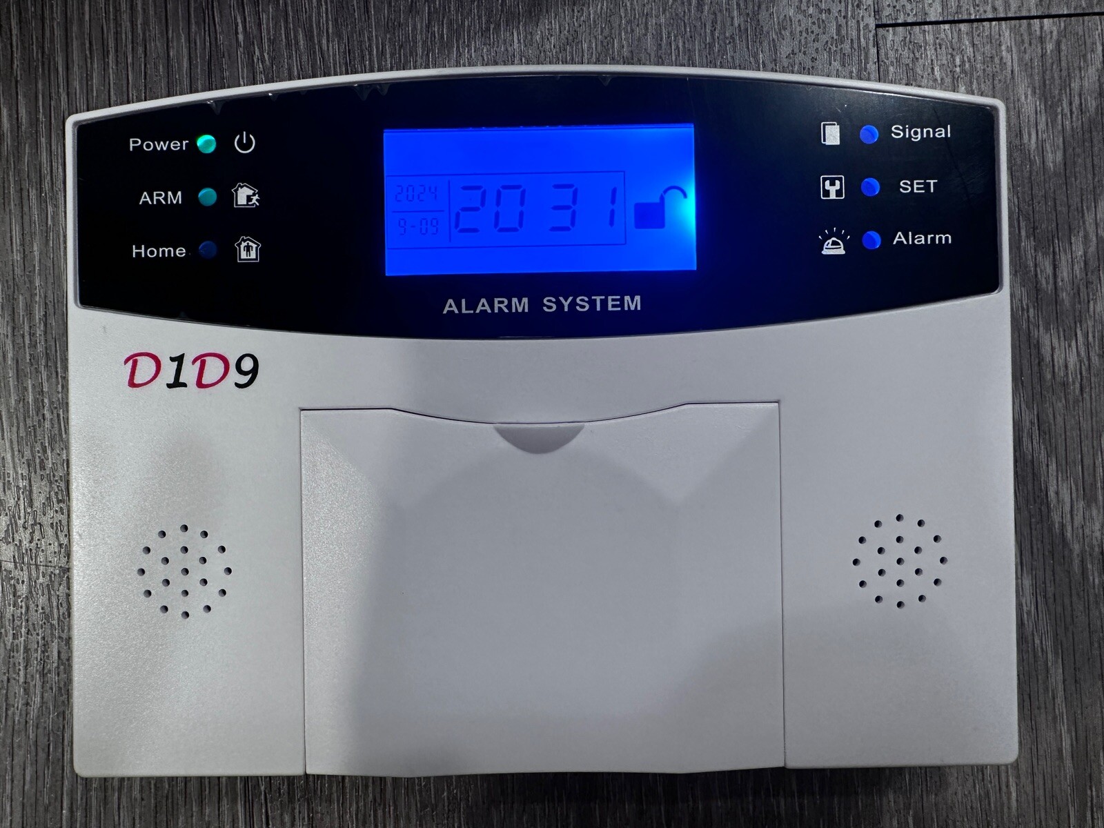 D1D9 Home Alarm System Wireless Built in Antenna Scare Burglar Away