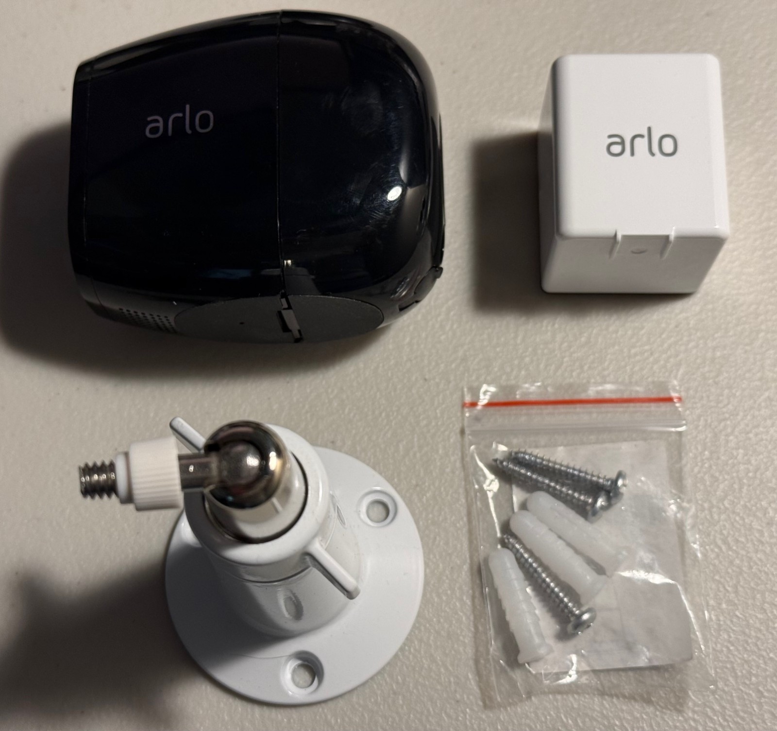 Arlo Pro 2 Add-on Camera VMC4030P Night Vision W/Battery & Outdoor Mount – Black