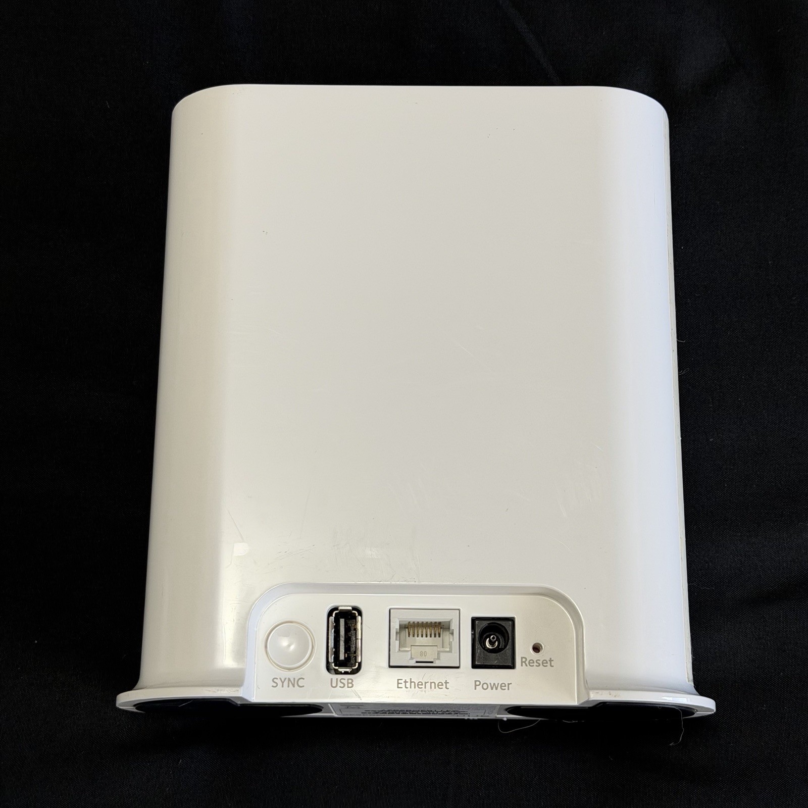 Arlo Ultra Smart Hub Base Station ONLY VMB4540 – White