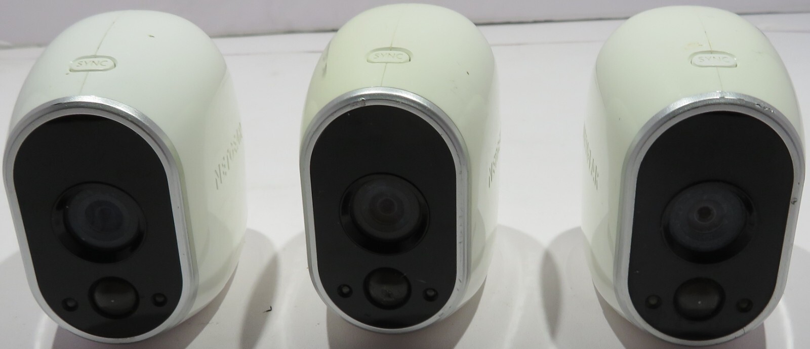Lot of 7 Arlo Security Cameras + Netgear Base Station + Many Accessories