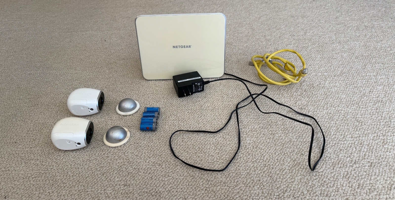 NETGEAR Arlo Base Station VMB3000 and 2 Wi-Fi Security Cameras