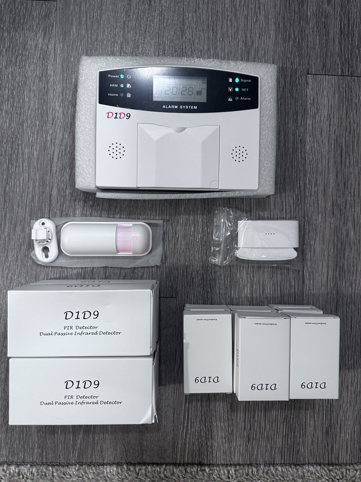 D1D9 Home Alarm System Wireless Built in Antenna Scare Burglar Away