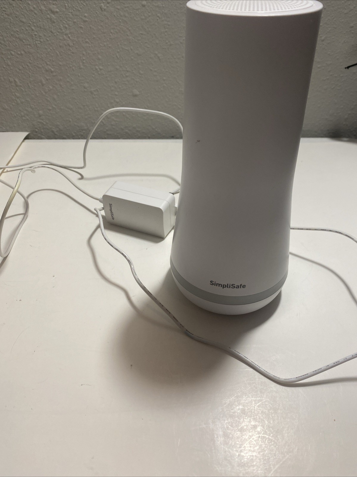 SimpliSafe Base Station SSBS3 Home Security System