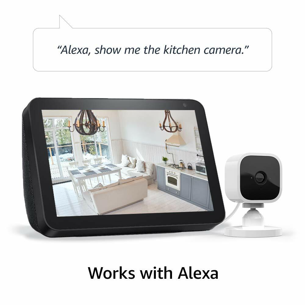 Blink Mini – Compact indoor plug-in smart security
