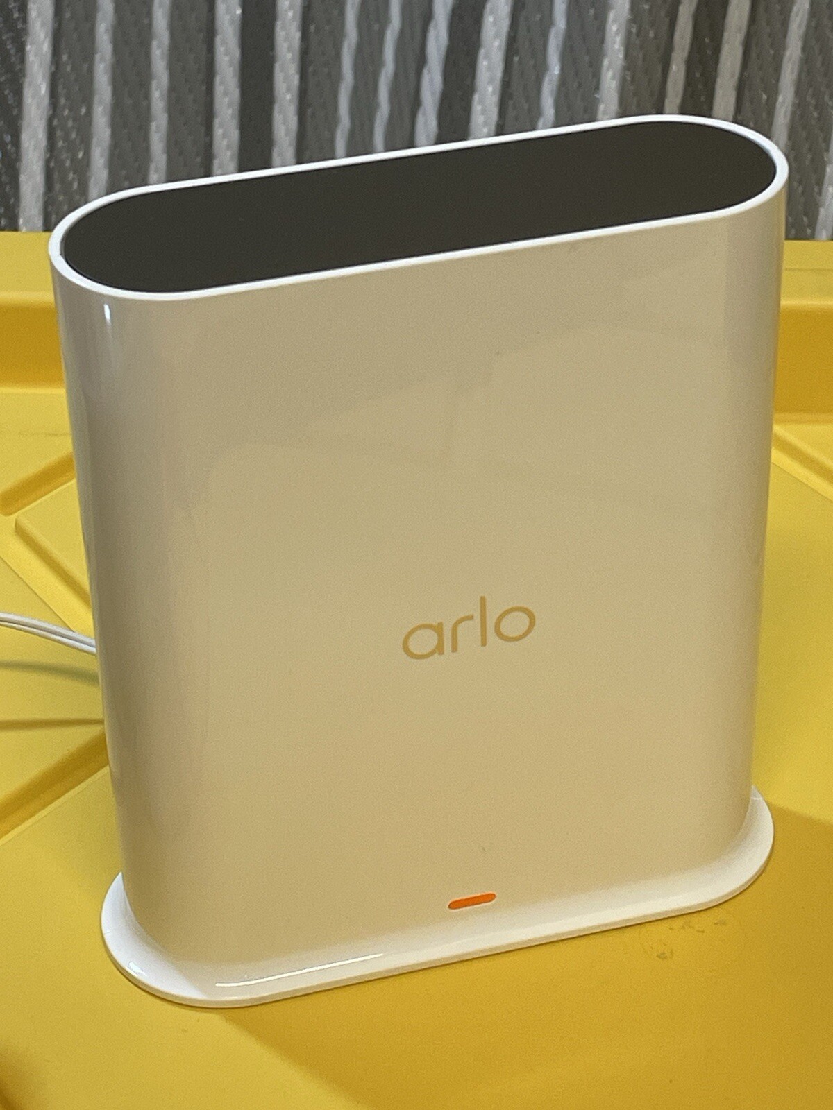 OEM Arlo Ultra VMB4540 Smart Hub Wire-Free Pro 2, Pro 3, Pro 4 Base Station