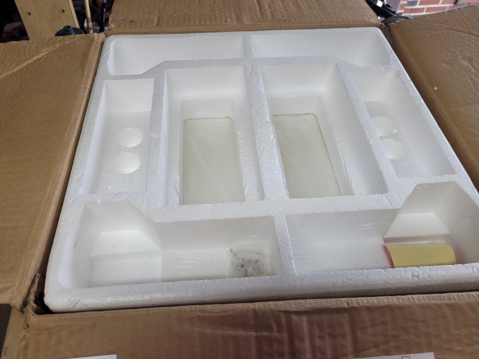 ADT 14” B&W OBSERVATION SYSTEM – New Open Box With MISSING PARTS – READ AD