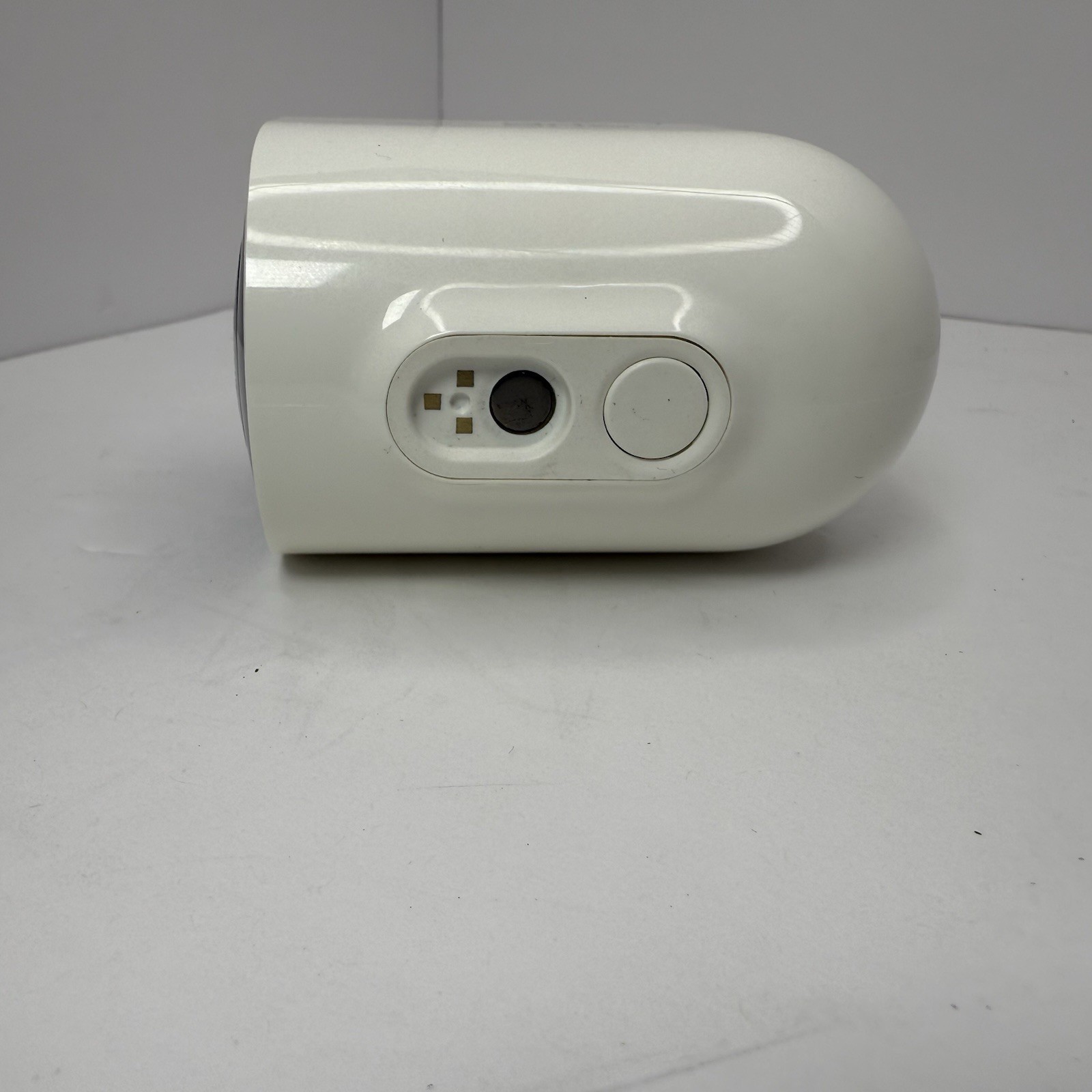 Arlo VMC3030 8 Cameras Plus 1 Arlo Pro 5s 2K Base Station 36 Batteries and Signs