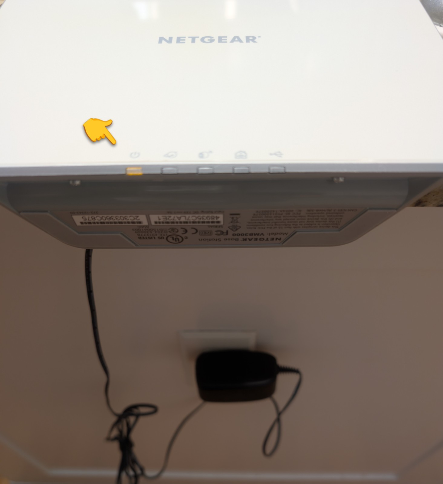 NETGEAR Arlo VMB3000 3 Cameras, Base Station, 12 Tenergy Batteries, Charger OEM