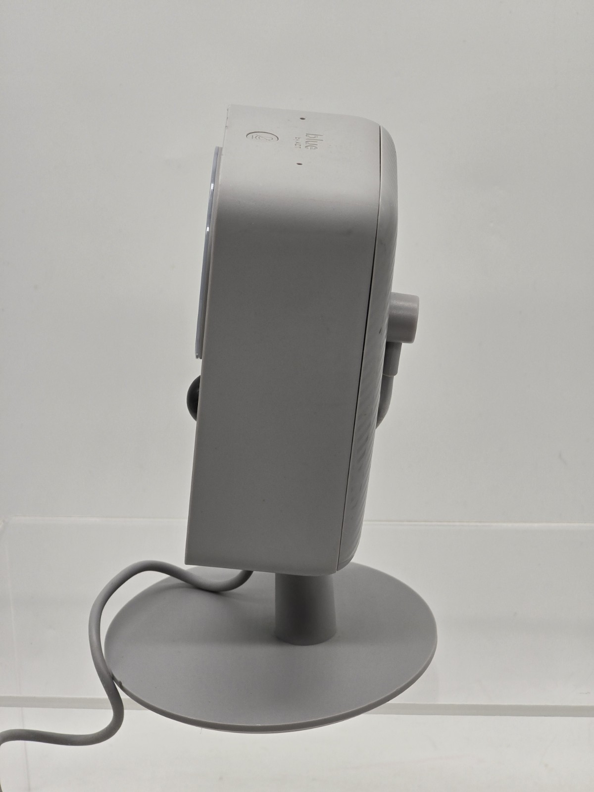 Blue by ADT 1080p HD Indoor Camera SCH2R0-29 UNTESTED