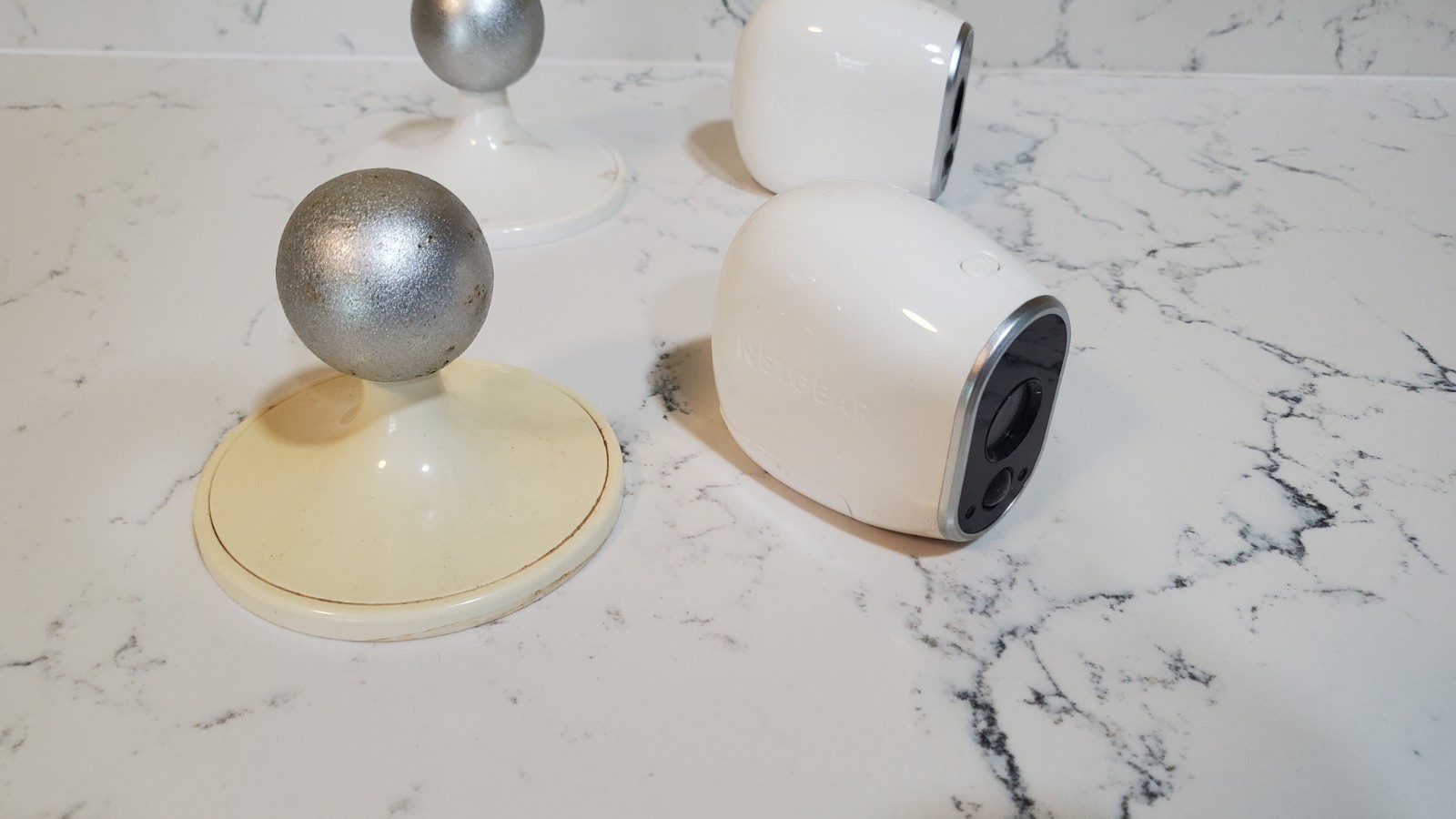 (2) Arlo NETGEAR VMC3030 Add-on HD Security Camera No Battery UNTESTED – WYSIWYG
