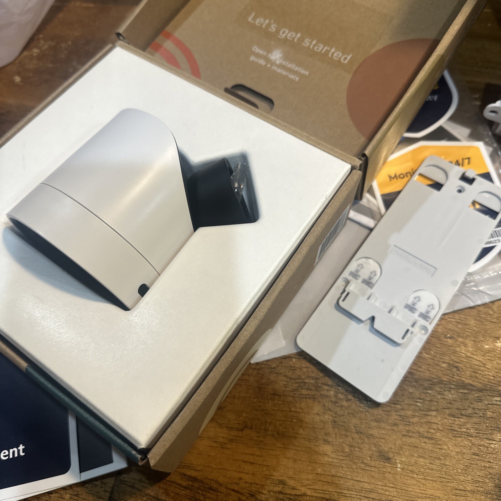 SimpliSafe Wireless Outdoor 1080P Camera White CMOB1. NO BATTERY System Lot!