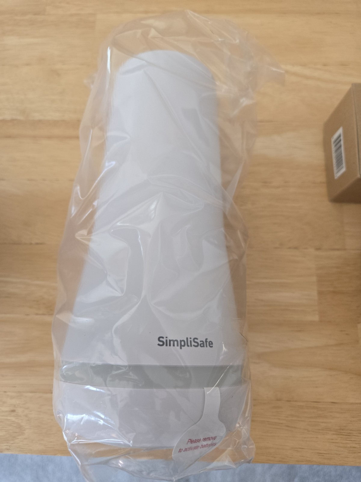 SimpliSafe Home Security System Base Station and Keypad Brand New BS3W & KP3W