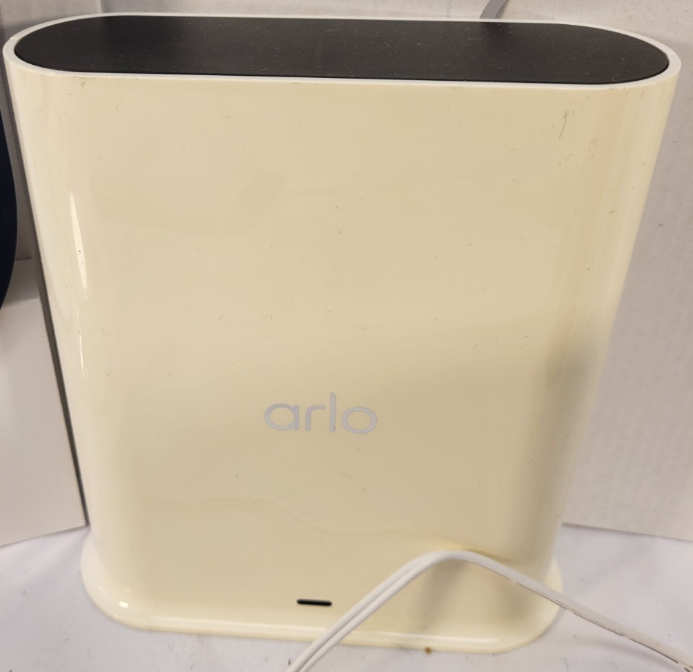 Arlo Surveillance cameras and accessories “LOT”