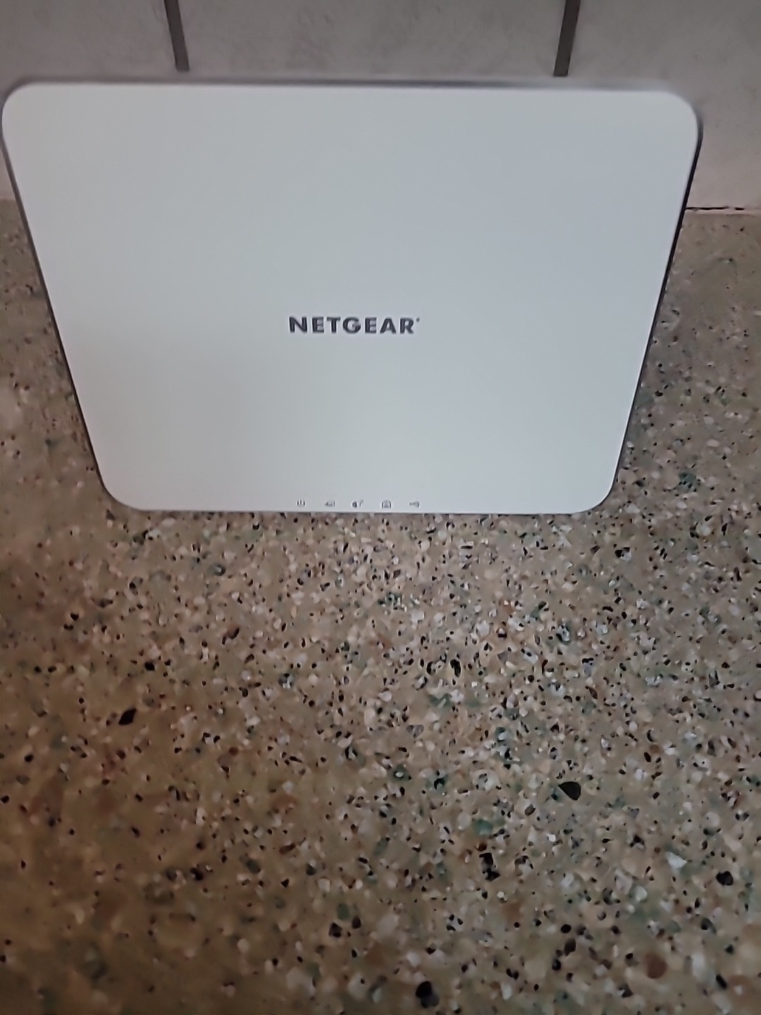 Netgear Arlo VMB3000 Smart Home Base Station W/ AC Power Adapter