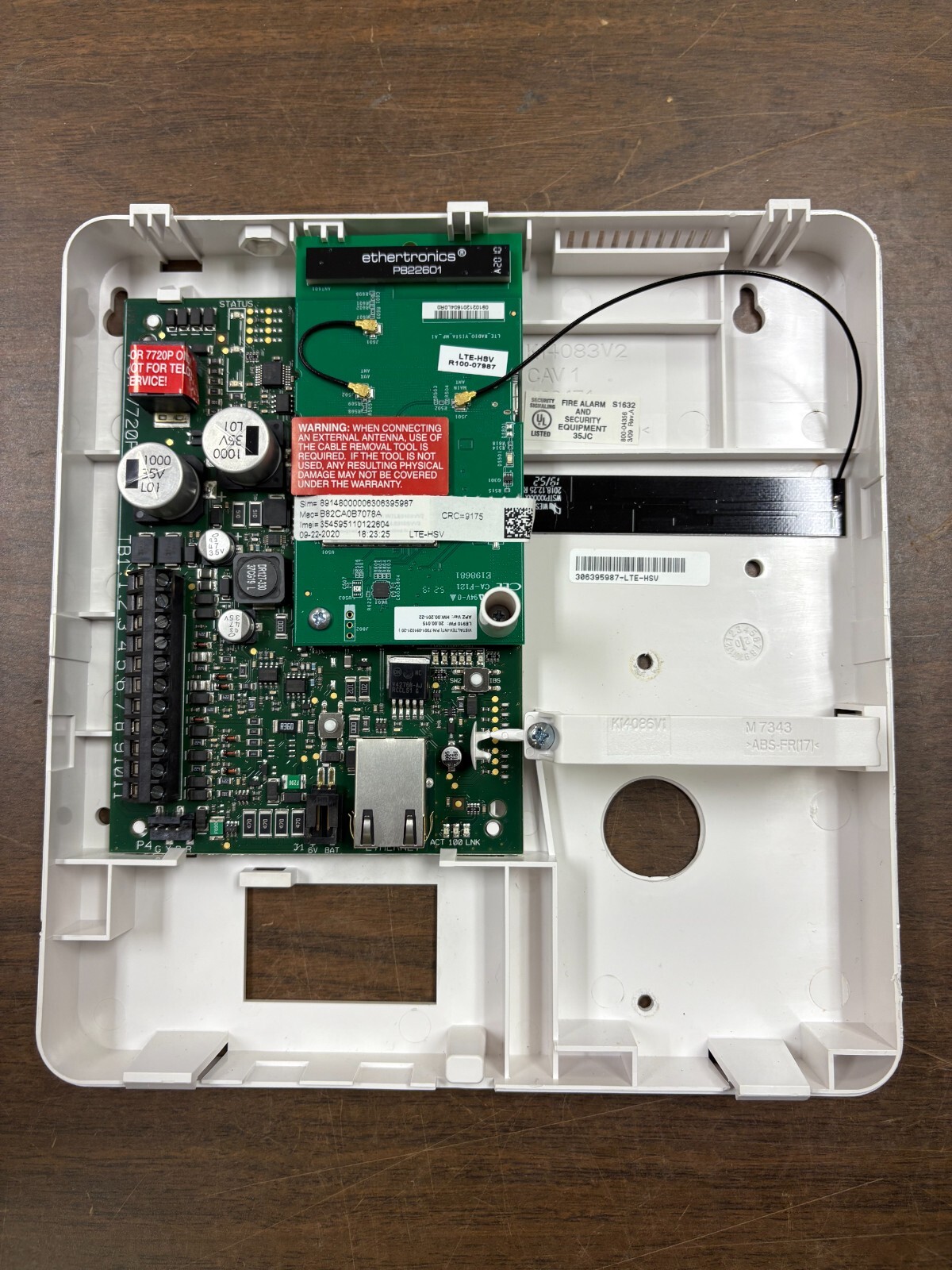 Honeywell LTE-HSV High Security Internet and LTE Communicator