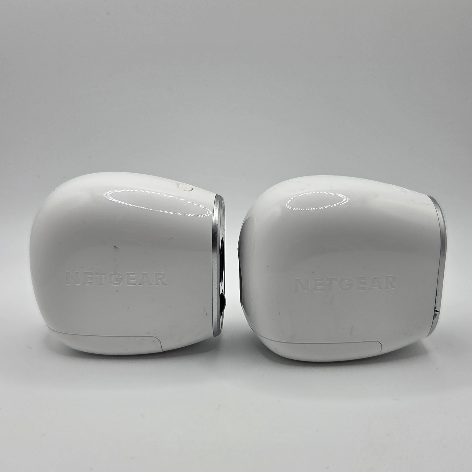 2 Netgear Arlo VMC3030 Add-On Wireless Security Cameras – Unstested Parts