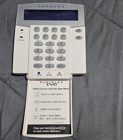 Paradox Model K641 32-Character Blue LCD Keypad Module (White) NEW W/ Inside Box