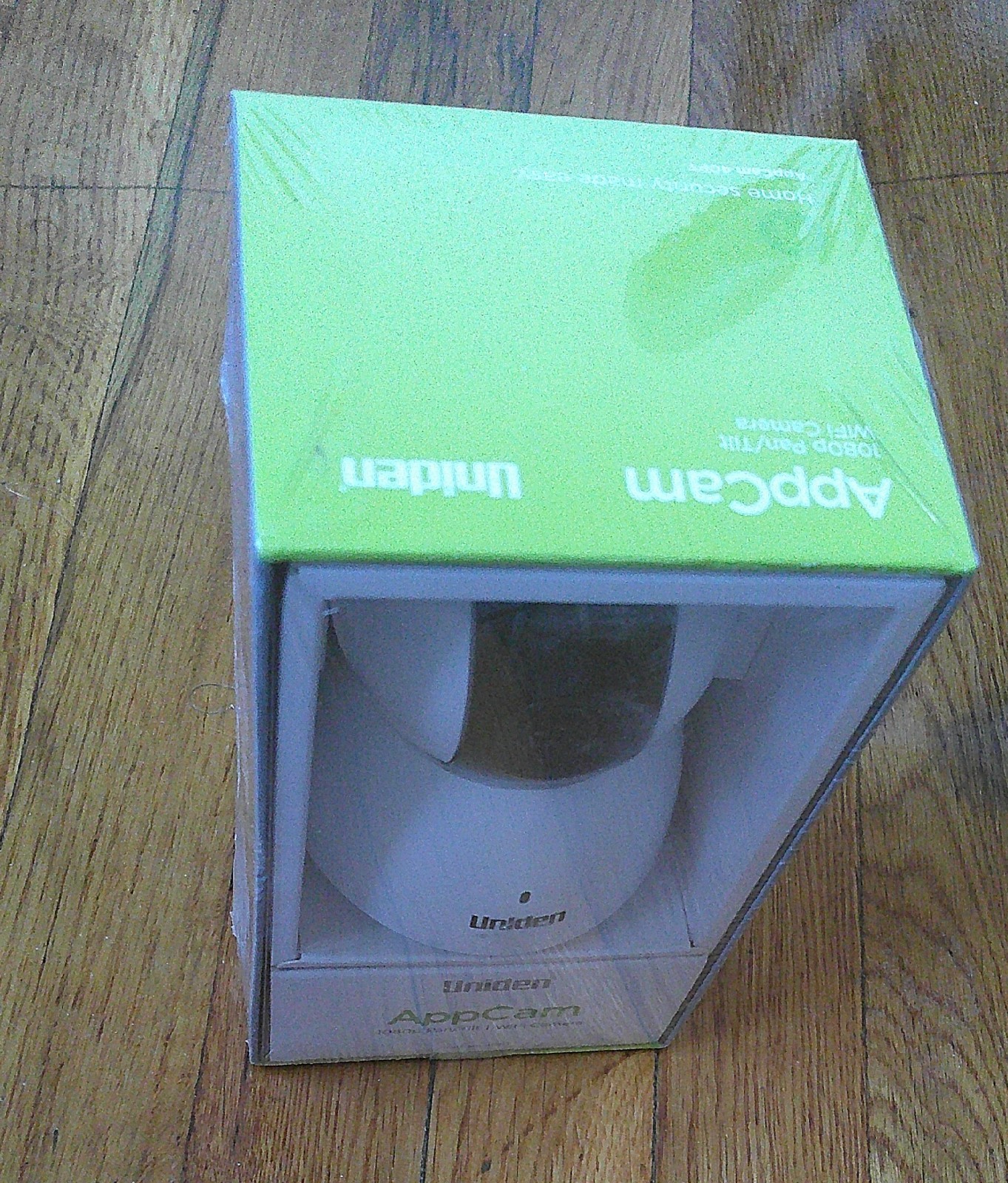 Uniden AppCam 1080p Pan Tilt Wifi Camera