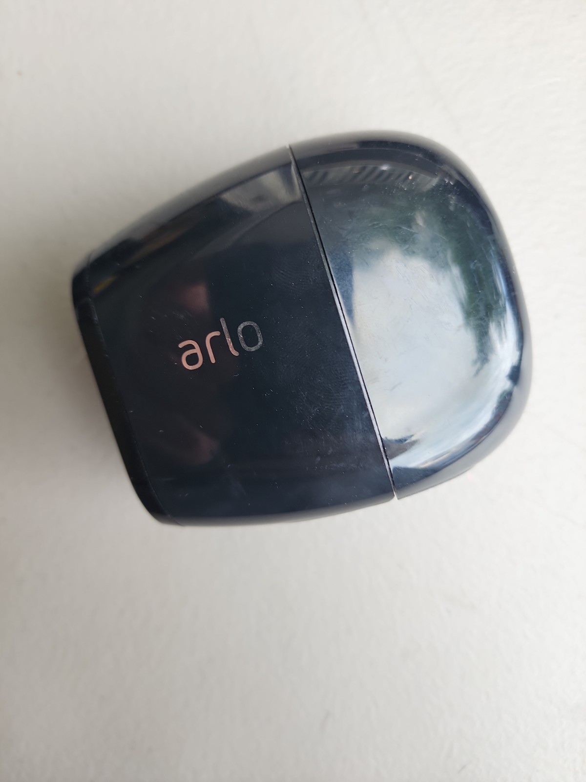 Arlo Pro 2 VMC4030P 1080P Camera & Arlo Wireless Base Station VMB3500