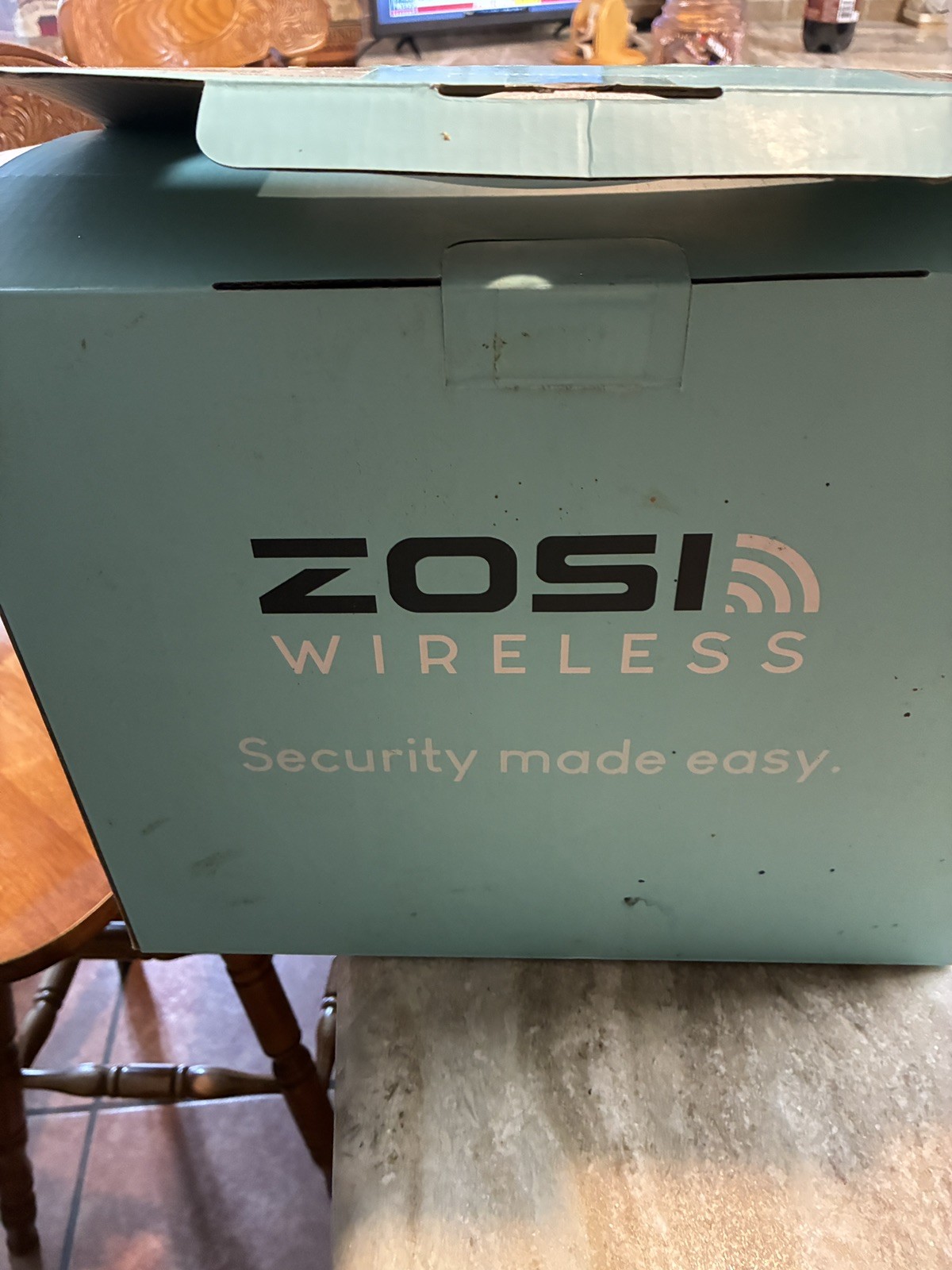 Zosi 4 Camera 8 Channel Video Surveilance System ZSWNVK-J82042-W-US