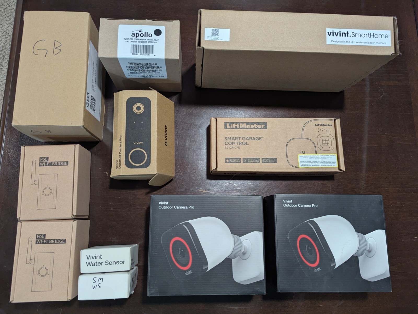 Vivint Home Security System, Barely Used, Complete Home Setup