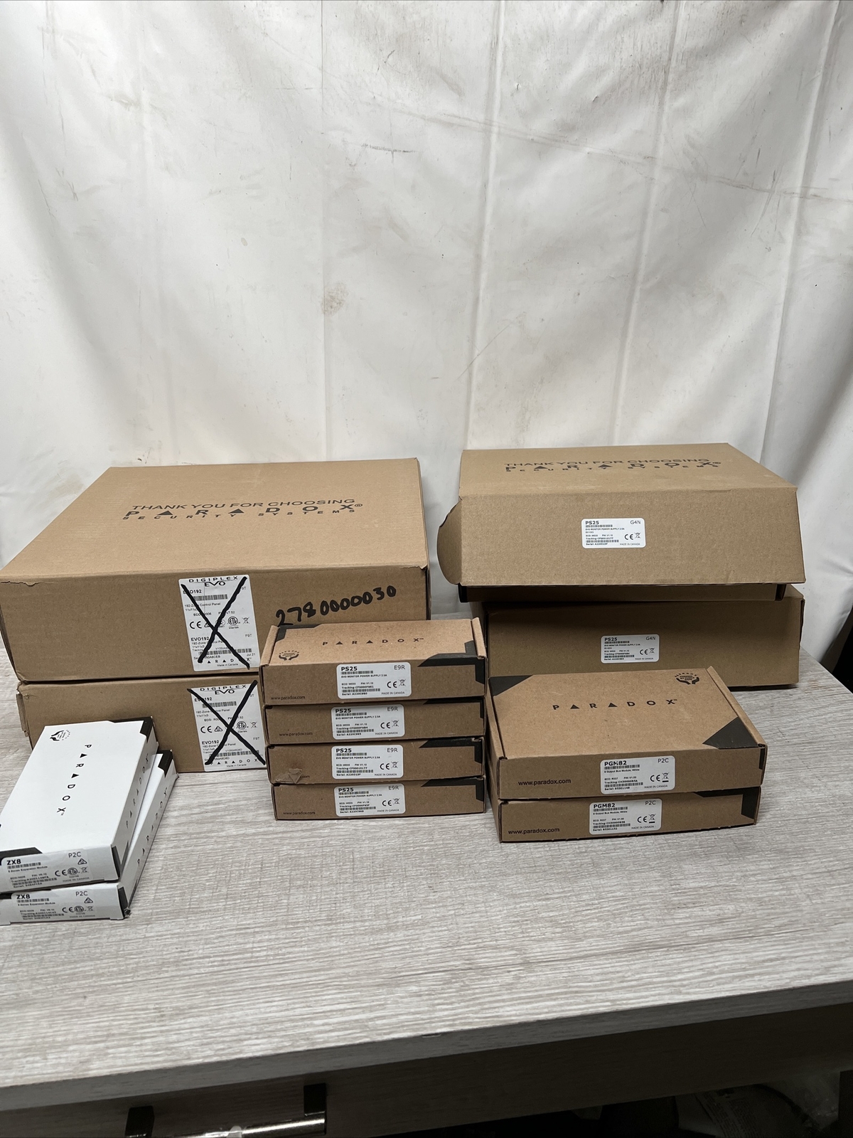 Lot Of Paradox Security Parts (see pictures and details)