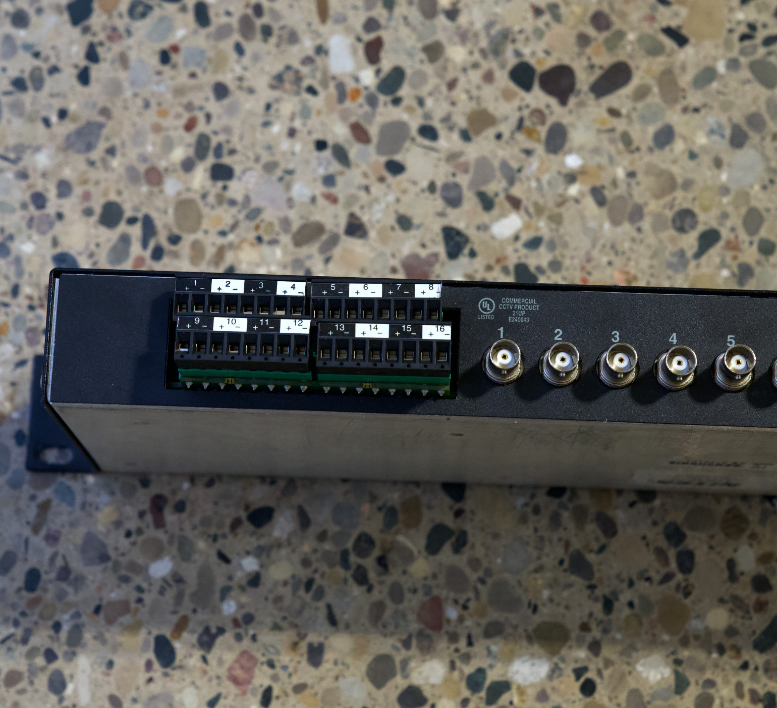 (3) Nitek Twisted Pair Video and Data Systems VH1639 UTP Video Hub