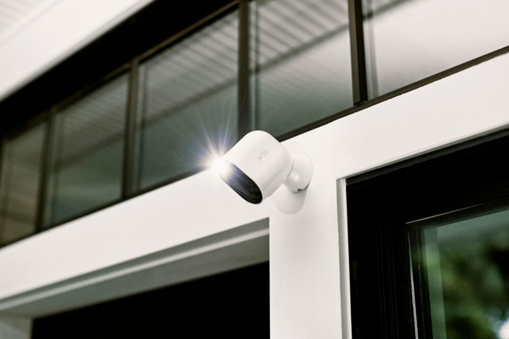 ✳️ BRAND NEW SEALED ARLO ULTRA 2! 4K Video Wire Free Security System 4 pack ✳️