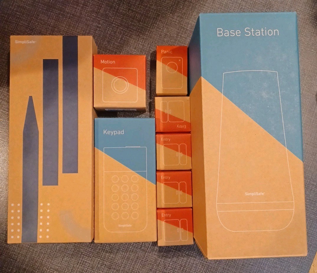 SimpliSafe Protect Home Security System White 9-pieces As Shown In Photos