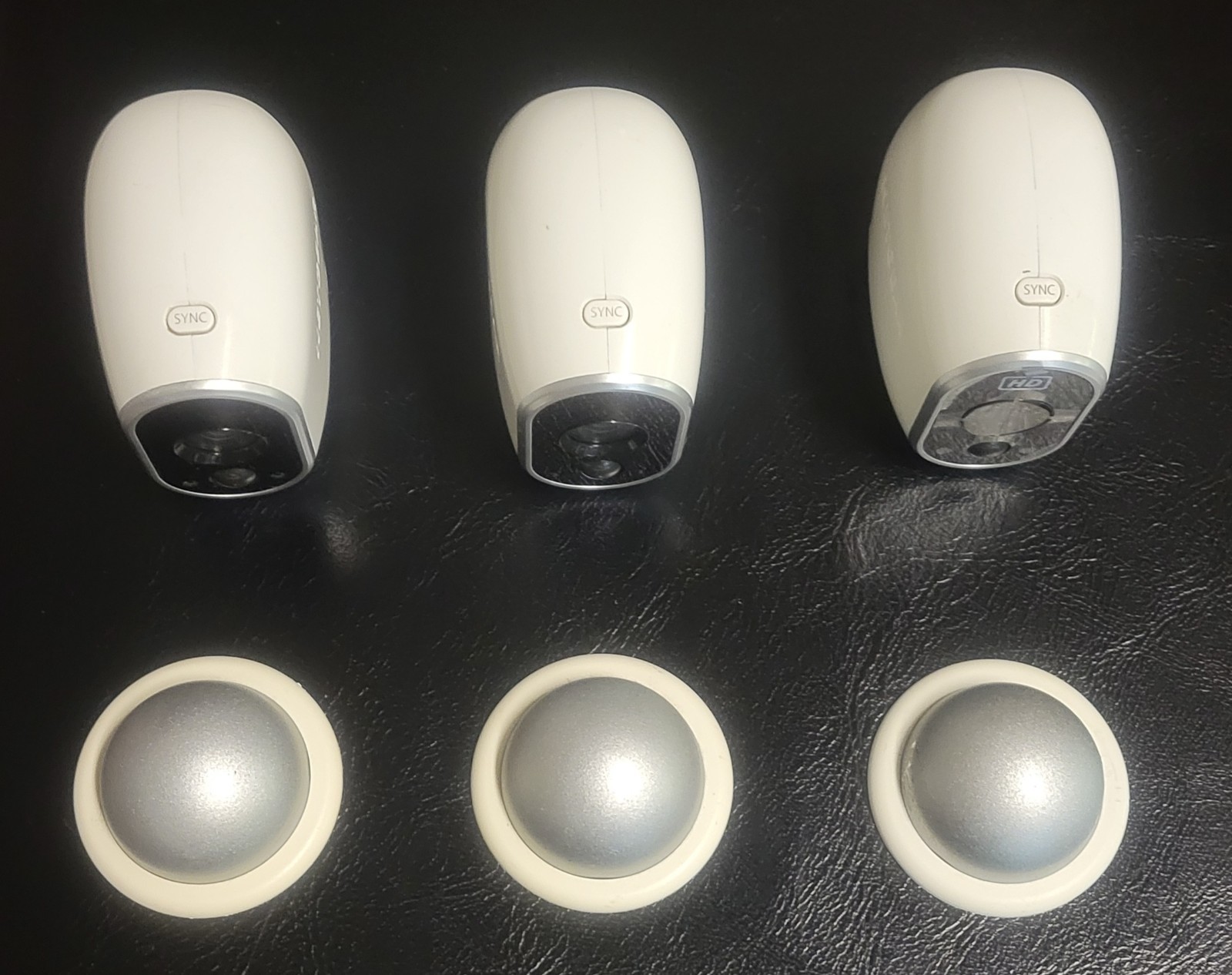 NETGEAR ARLO Base Station Wireless Wi-Fi VMB3000 Hub With 3 Cameras