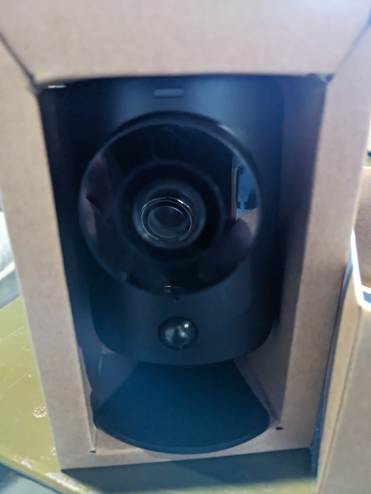SimpliSafe SimpliCam 1080p Wireless Security Camera – Black