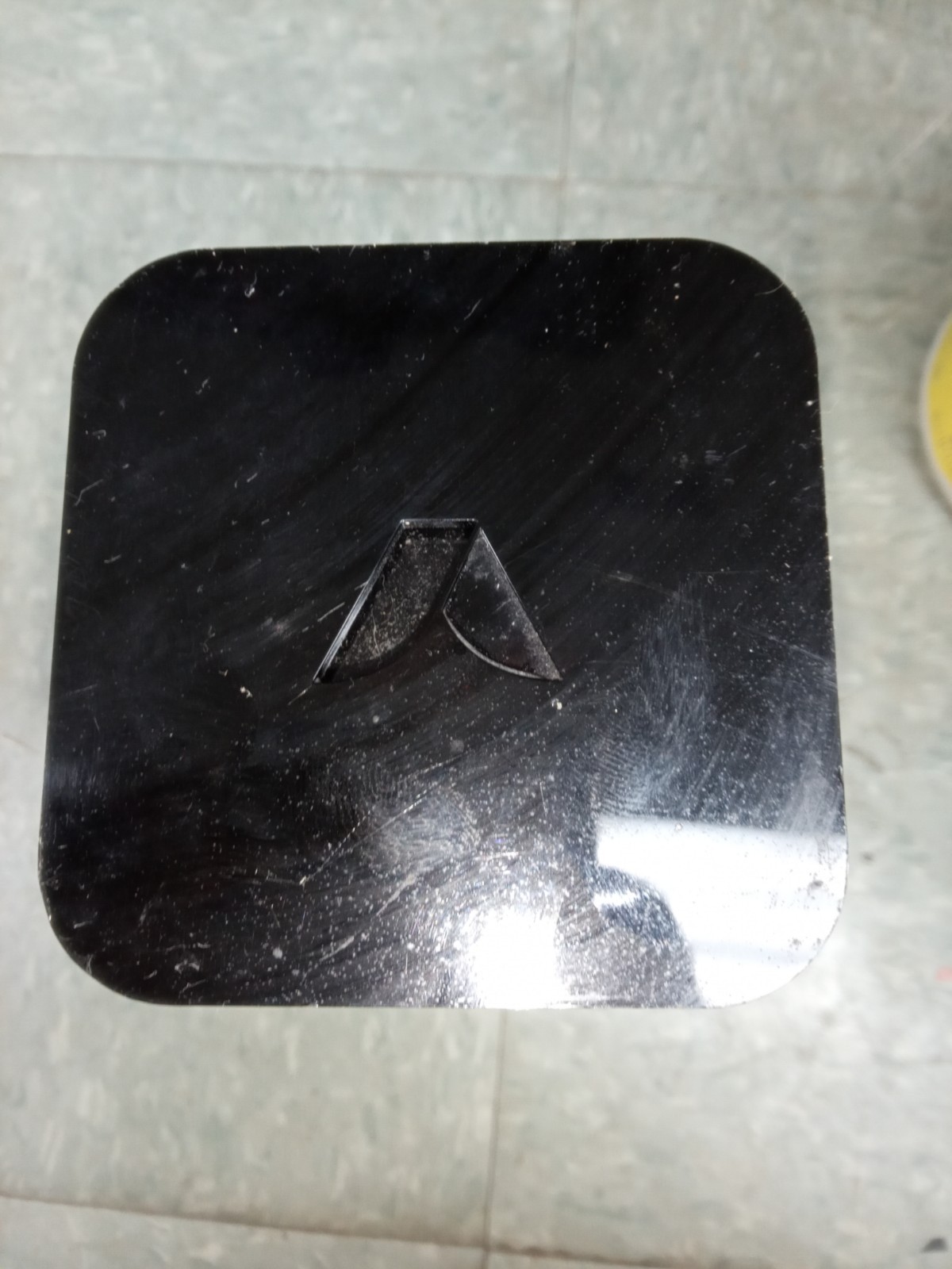 Abode Iota All-In-One Home Security (Wi-Fi) 104035/A Powers On READ AS IS