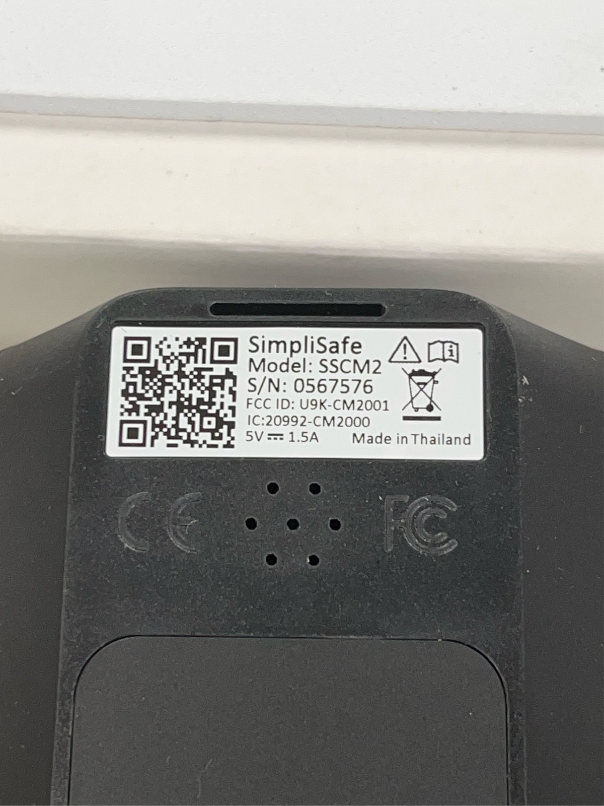 SimpliSafe Simplicam Indoor 1-Camera Hardwired Stick Up Cam Internet Cloud-bas 5