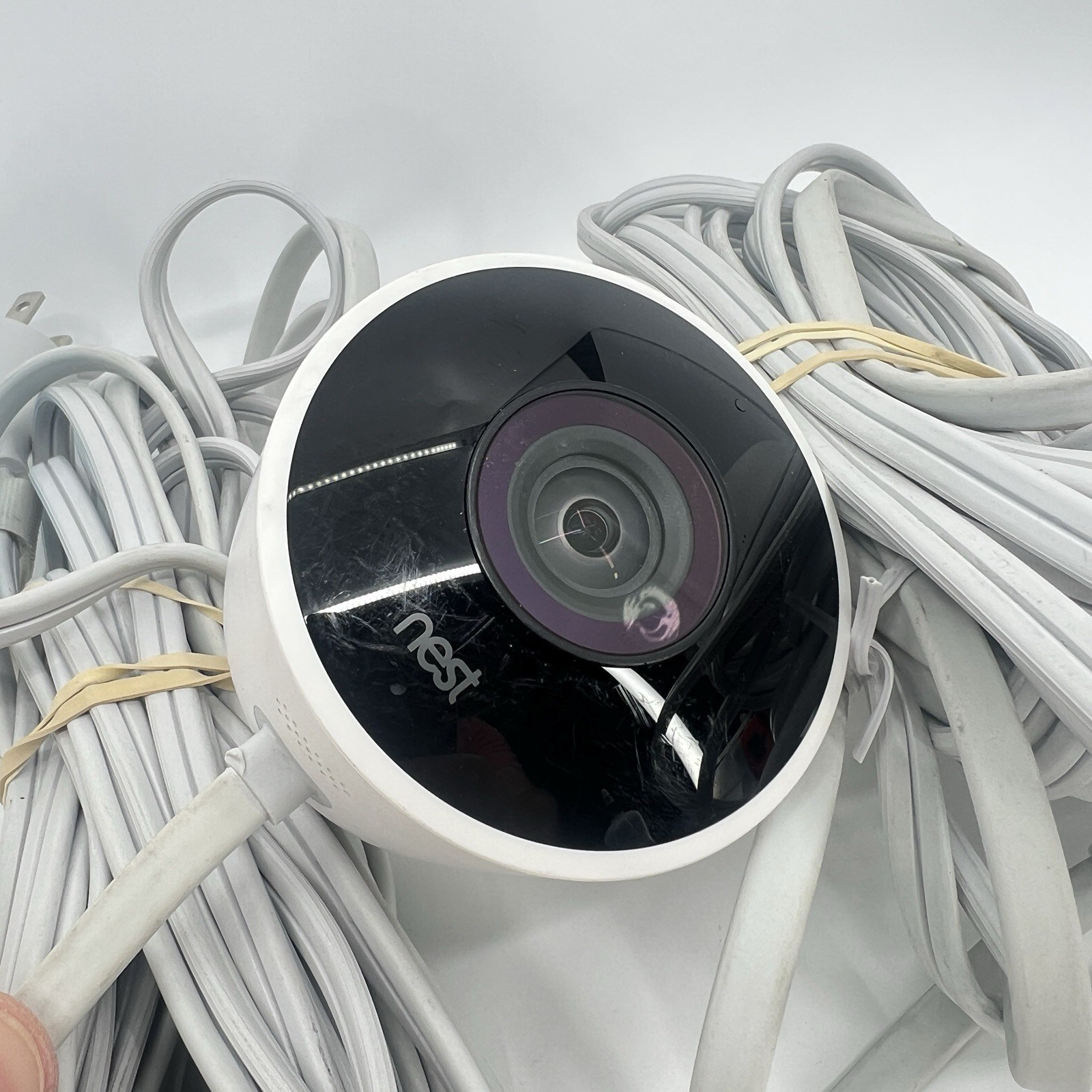 Google Nest Cam Outdoor Security Camera Wi-Fi Wired 1080P Night Vision NC2100ES