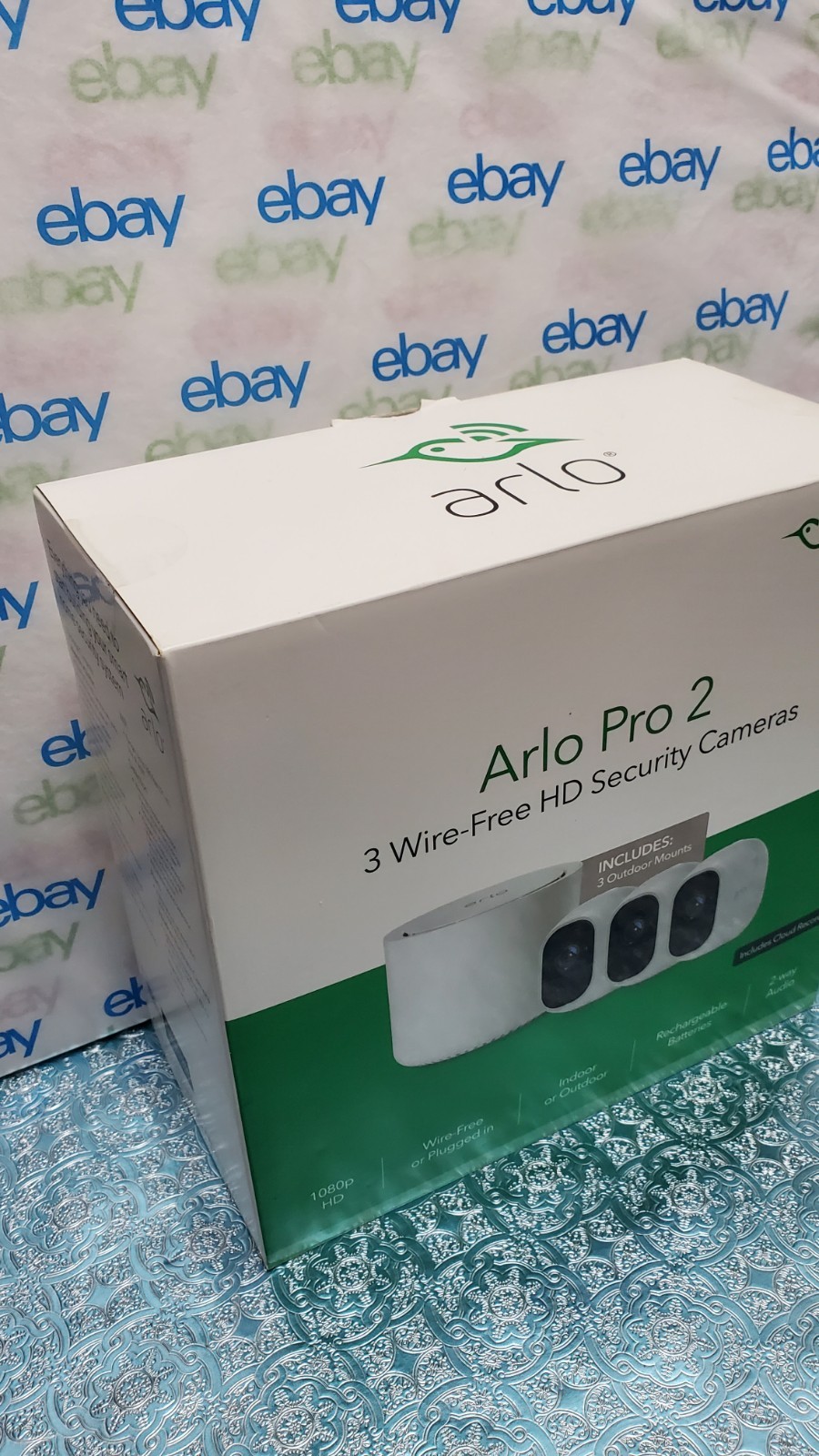 Arlo Pro 2 VCS3000C-100NAS VMC4030P 3 Wire-Free HD Security Cameras VMB3500 Base