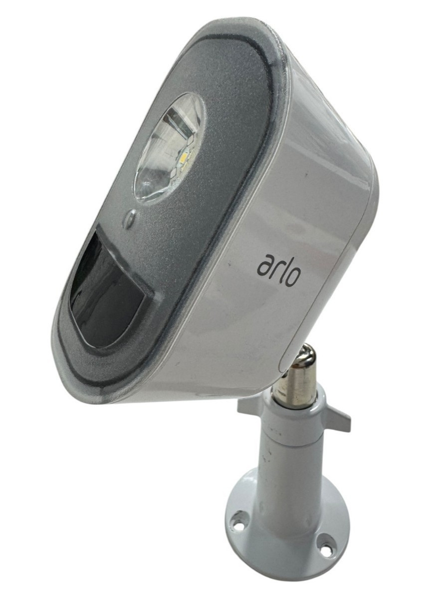 ✅ Arlo Motion Alert Security Smart Light Model AL1101 – No Batttery ✅