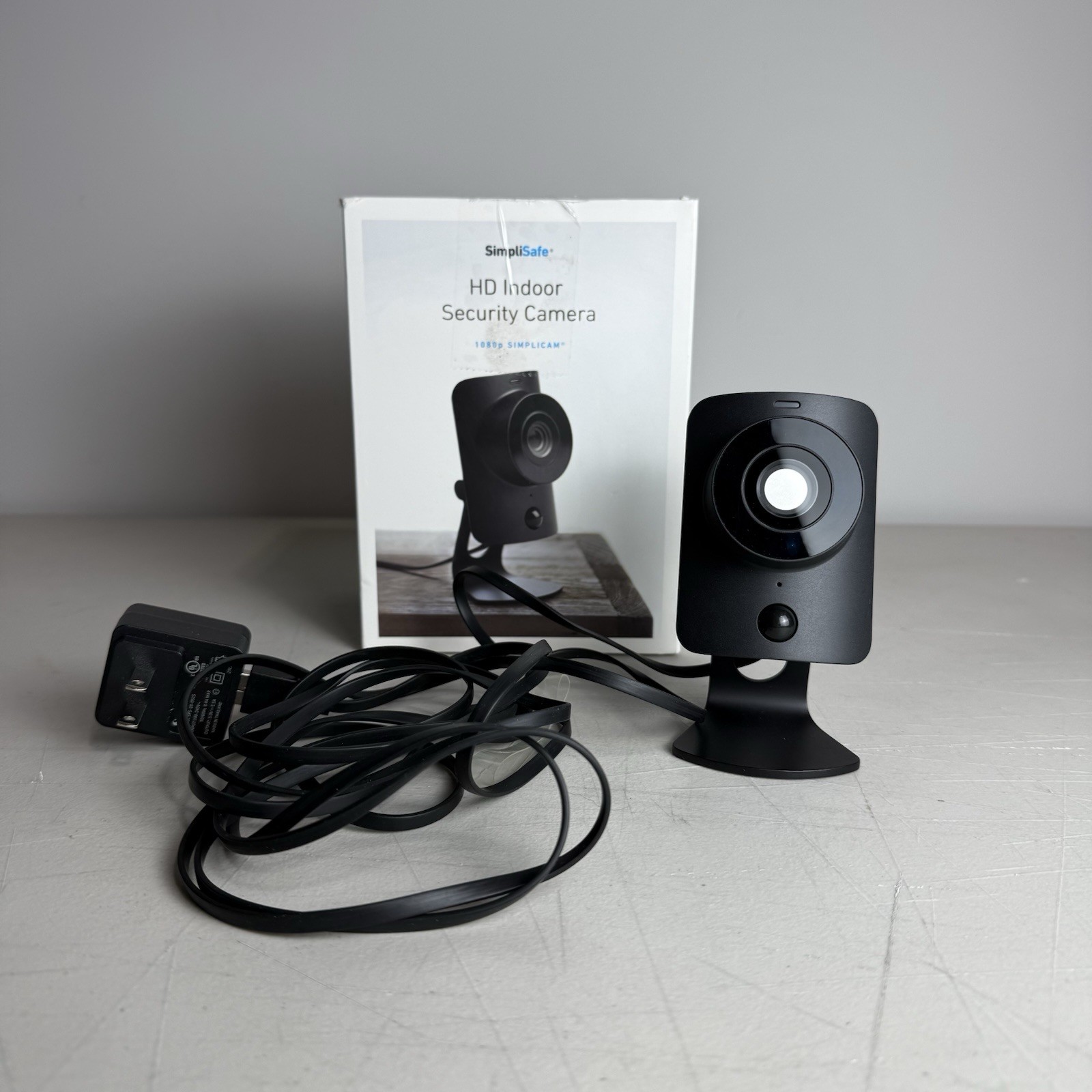 SimpliSafe Simplicam Security HD Camera SSCM1 Black | Open Box