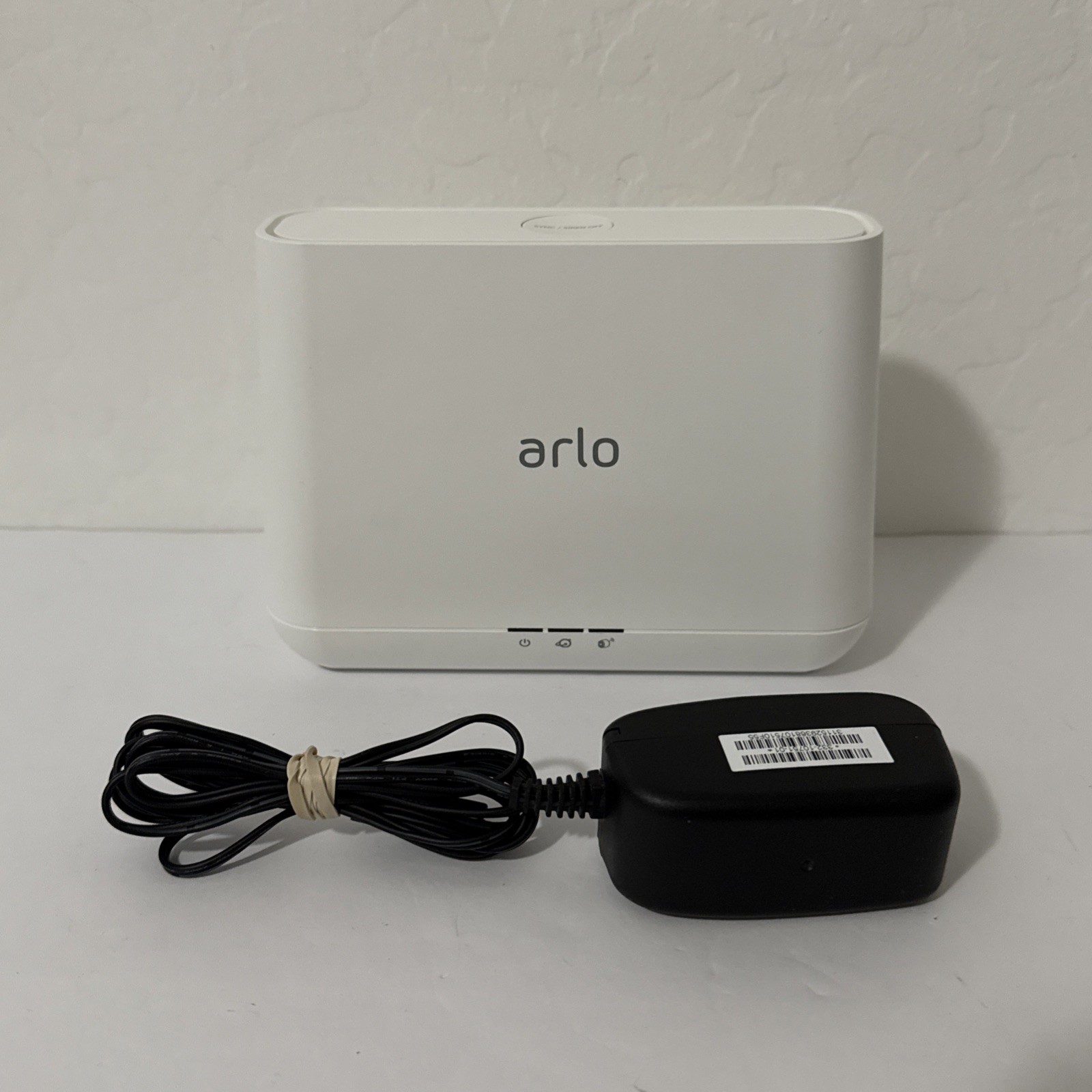 Netgear Arlo VMB4000 Wireless Security Hub Base Station