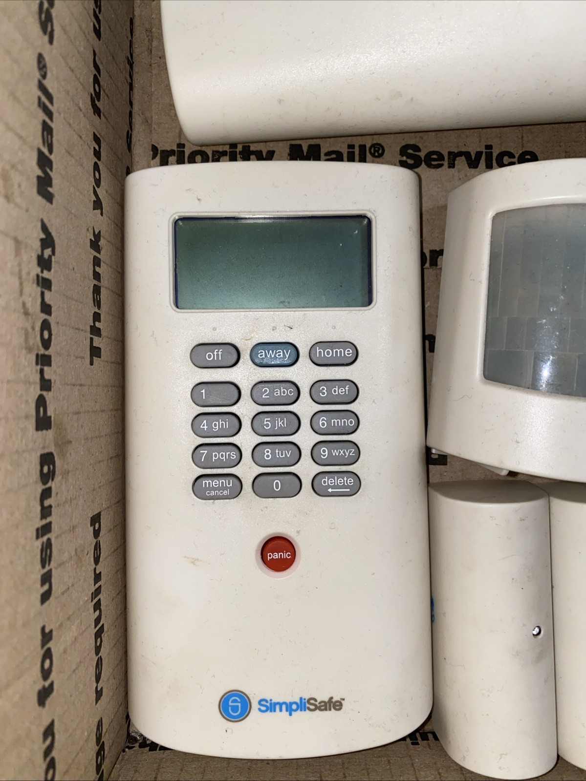 SimpliSafe 1st Generation Security Alarm System Bundle 12 Piece- See Description