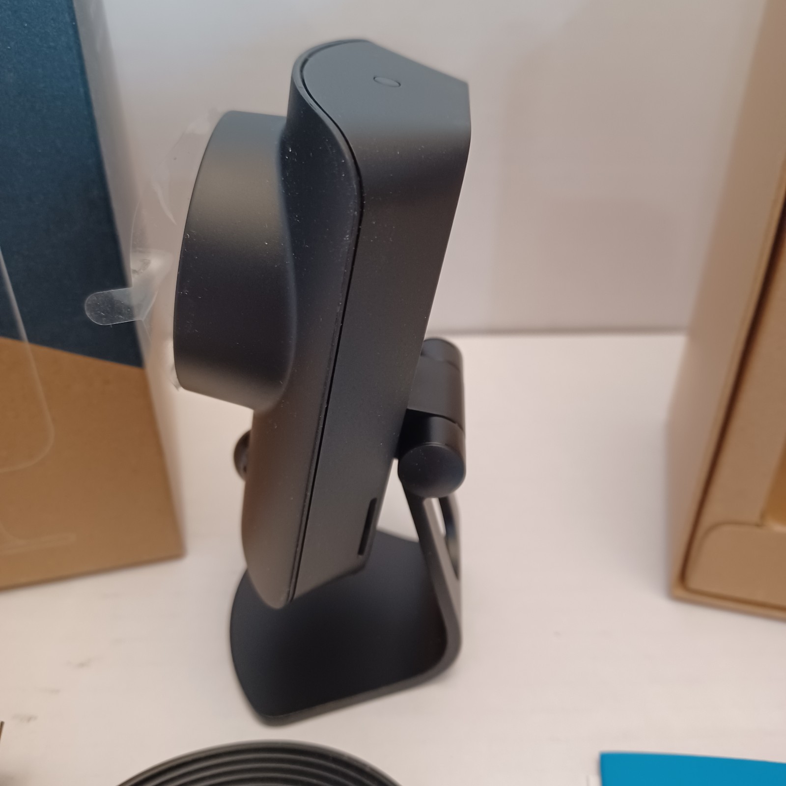 SimpliSafe SimpliCam WiFi HD Indoor Security Camera Model SSCM1 – NEW IN BOX