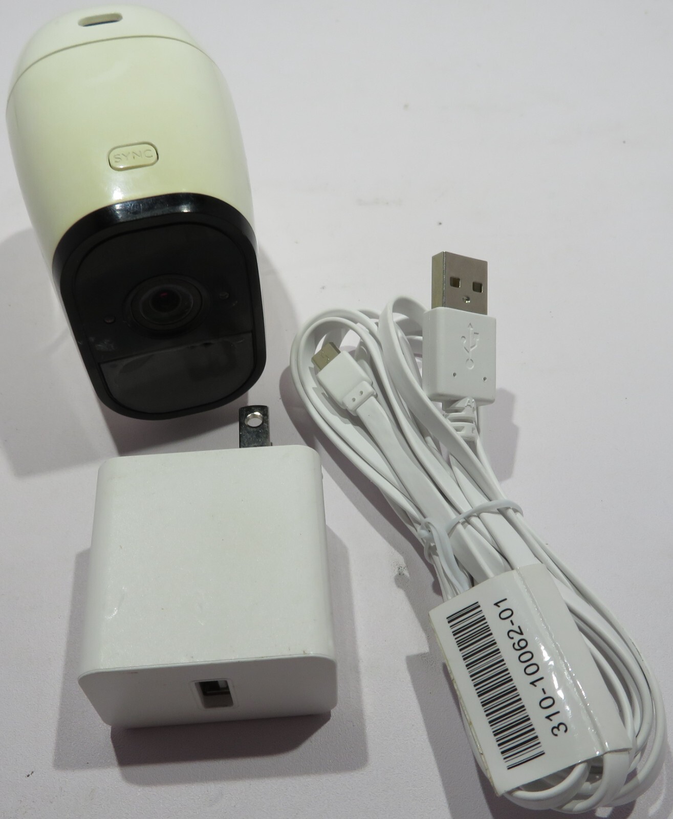 Lot of 7 Arlo Security Cameras + Netgear Base Station + Many Accessories